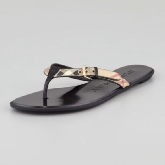 burberry flip flops
